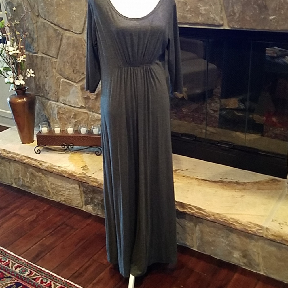 NWOT Gray Maxi Dress by Flirty Pink 1X
